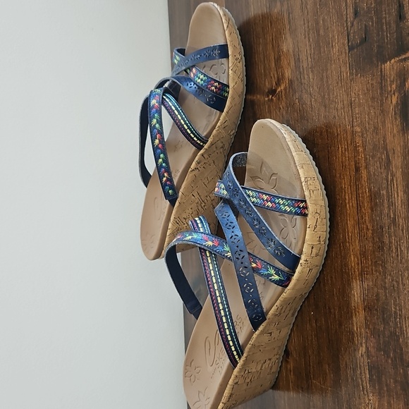 Skechers Shoes - Skechers Tan Sandals